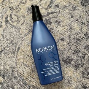 Redken: Extreme Anti Snap